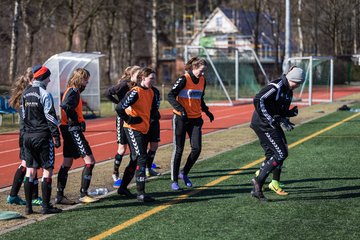 Bild 59 - B-Juniorinnen Halbfinale SVHU - Holstein Kiel : Ergebnis: 3:0